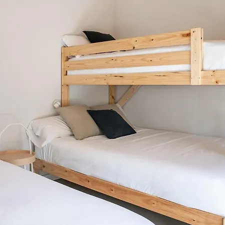 Bao 3 Con Terraza Apartment