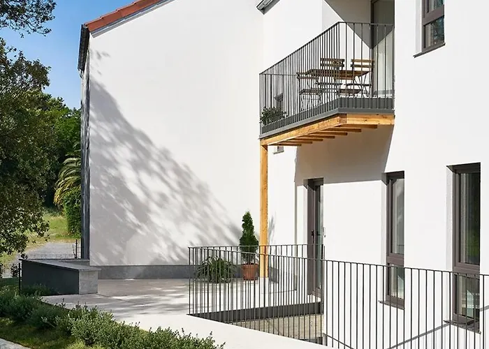 Bao 3 Con Terraza Apartman